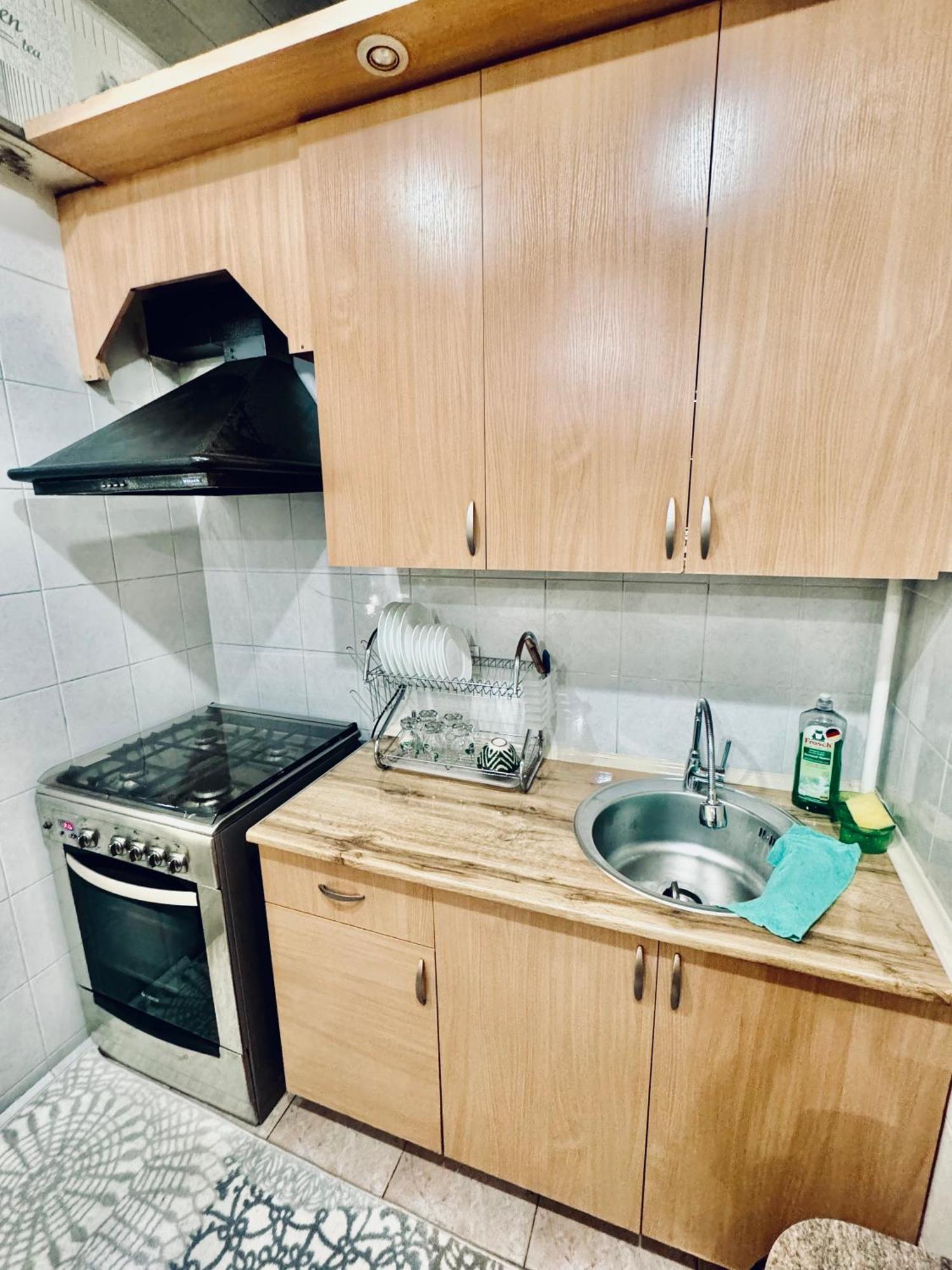 Classic Family Apart In The Center With 4 Rooms 塔什干 外观 照片