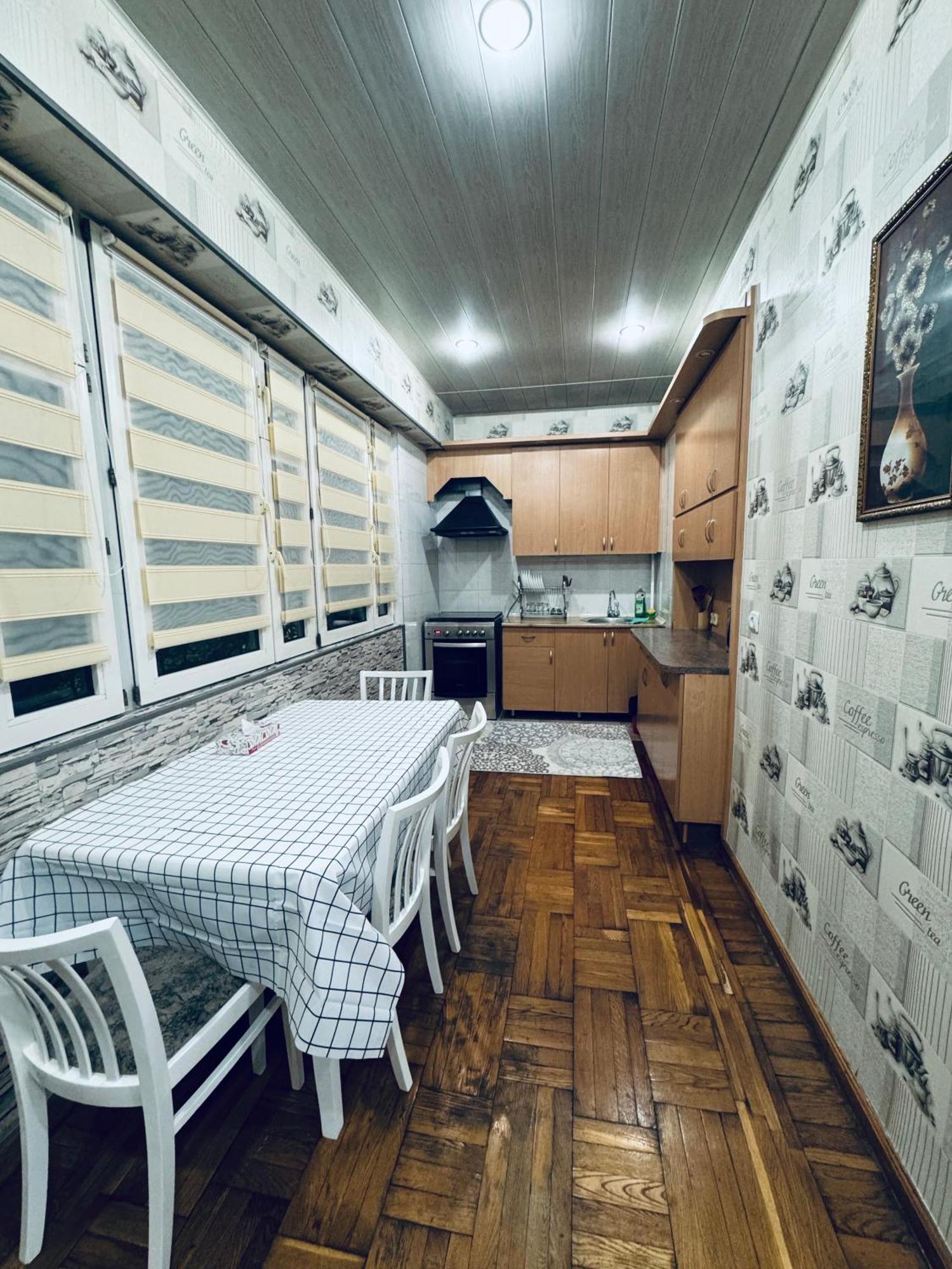 Classic Family Apart In The Center With 4 Rooms 塔什干 外观 照片